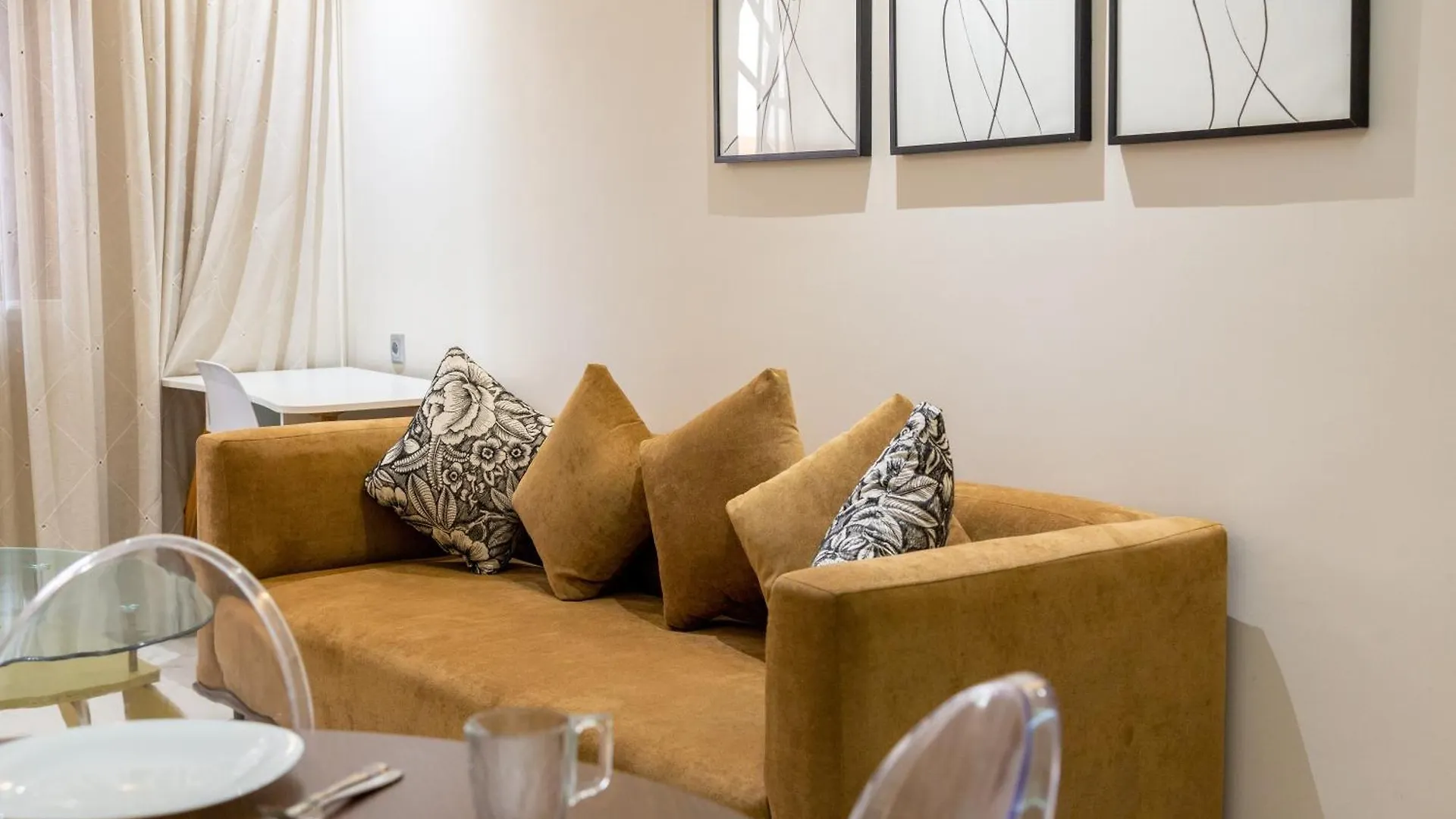 A Place To Call Home - Downtown Marrakesh Apartment